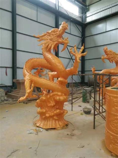 唐山玻璃钢雕塑厂家