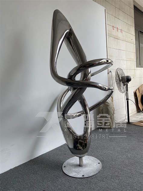 四川不锈钢抽象异形雕塑定制