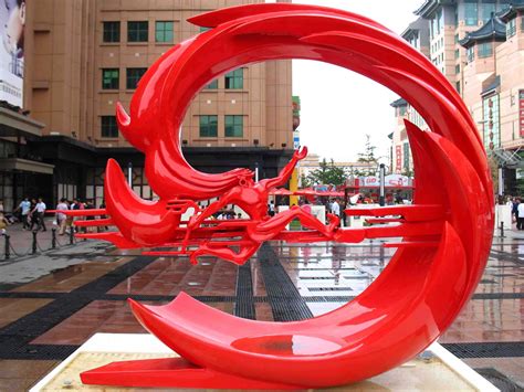 四川城市彩色玻璃钢雕塑设计
