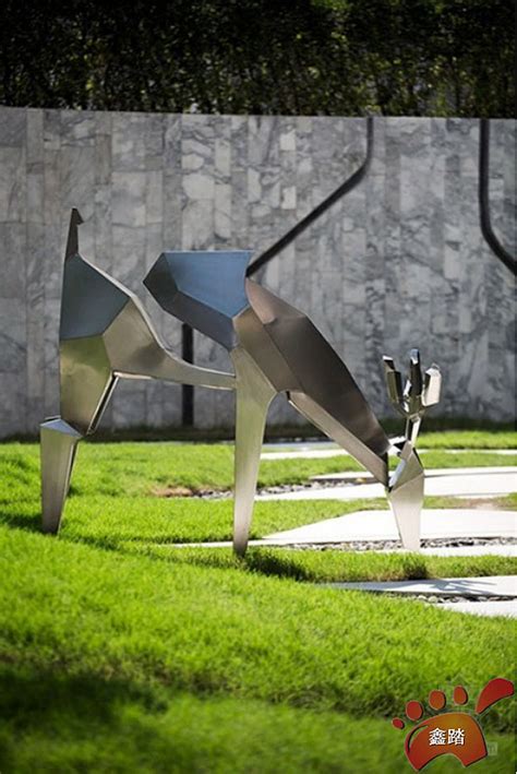 四川户外园林景观大型不锈钢雕塑