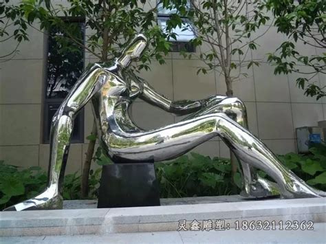 四川抽象玻璃钢雕塑多少钱