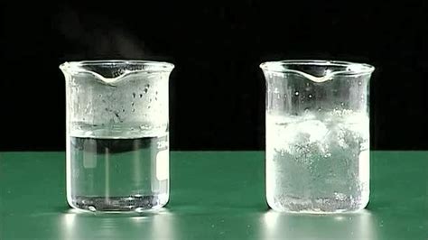 四氧化二氮是液体还是气体