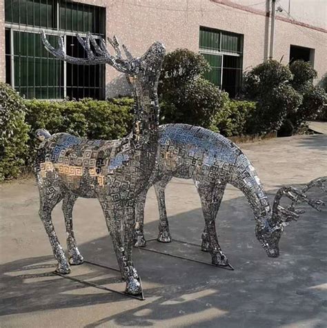 园林玻璃钢动物雕塑费用是多少