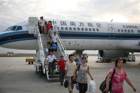 国外战火燎原南航的乘客回中国