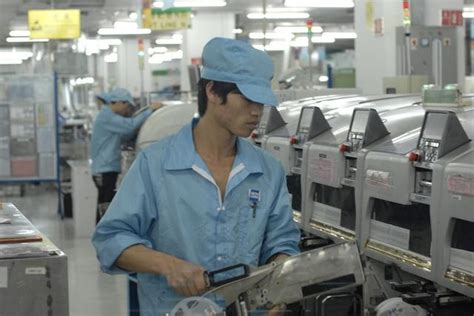 在中国什么工厂普工工资高
