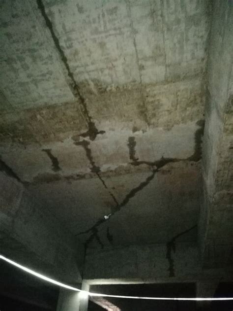地下室顶板开裂补救方法