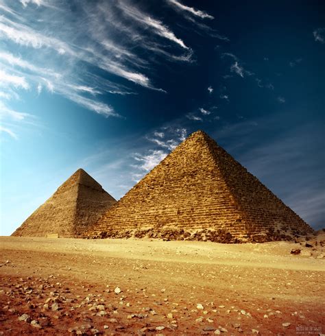 埃及金字塔吓人的照片