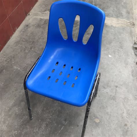 塑料靠背椅模具厂家