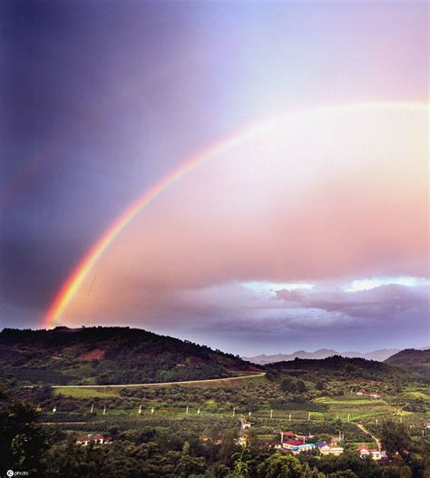 夏季雨后看到的双彩虹实际上是什么