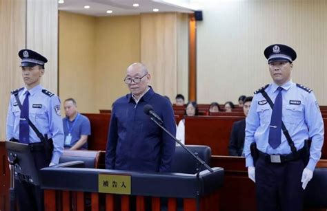 外国人在中国贪污被判刑