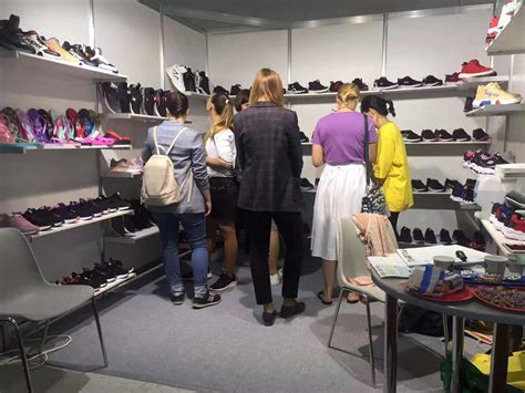 外贸俄罗斯鞋服店铺起名