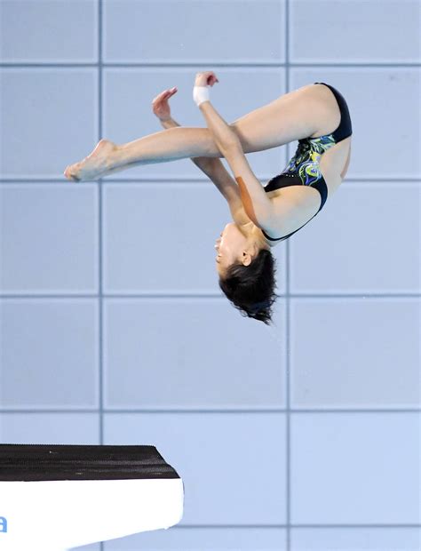 女子10米跳水决赛回放