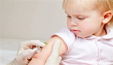 婴儿疫苗注射