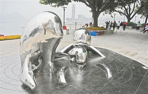 宜昌公园玻璃钢雕塑制作