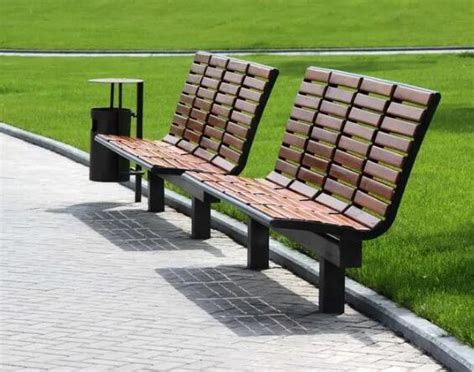 小区公共休闲椅数量及摆放位置
