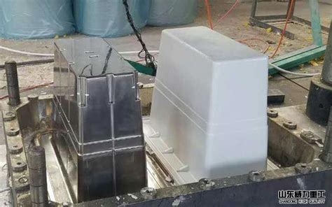 山东玻璃钢花盆模具制造过程