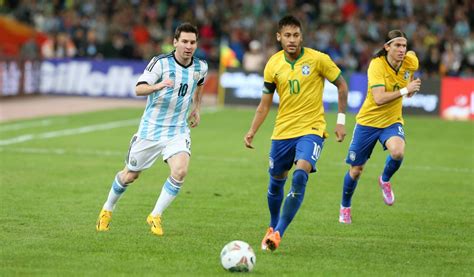 巴西和乌拉圭比赛分析
