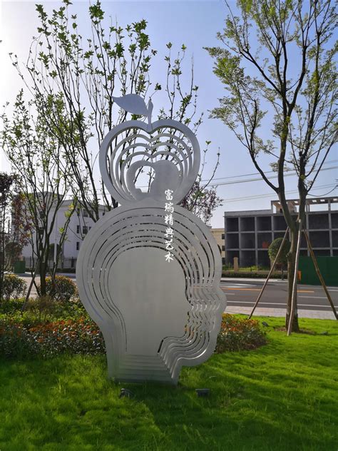 广安不锈钢雕塑设计公司