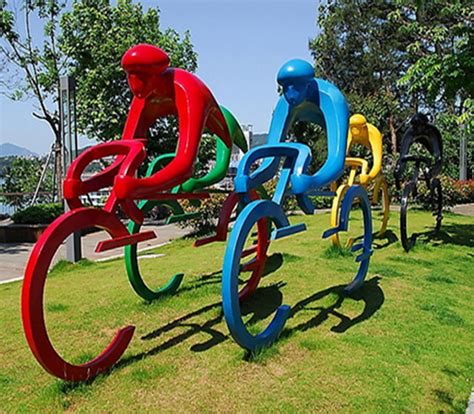 彩色公园玻璃钢雕塑