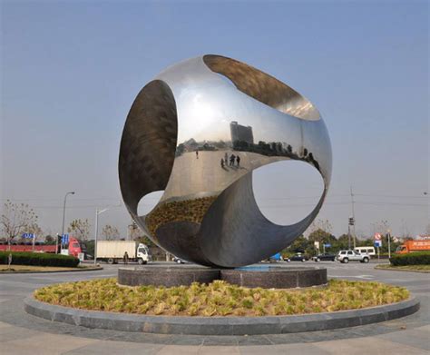 徐州城市不锈钢抽象雕塑