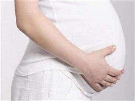 怀孕几月肚子涨得快