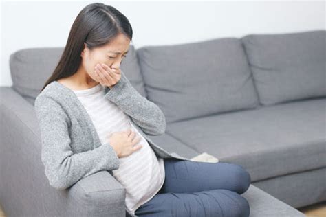 怀孕孕吐会引起胃病发作