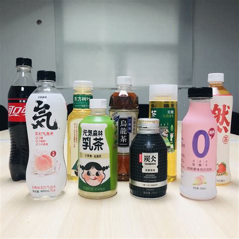 日本女团喝中国饮料