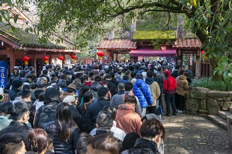 春节假期旅游市场持续火爆