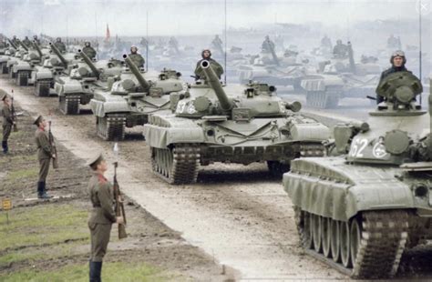 普京如何处理冷战遗留坦克