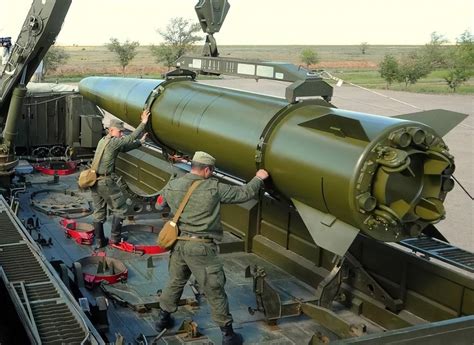 普京白俄部署战术核武器
