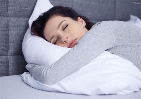 最佳睡眠时间是6到8小时吗
