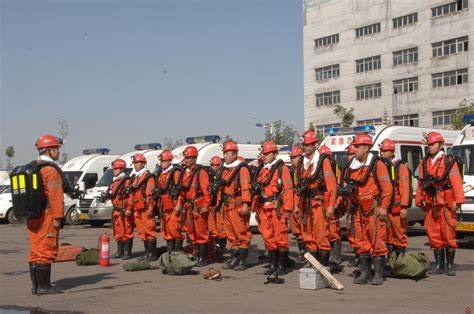 最新矿山救护队装备清单
