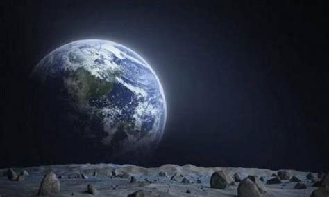 月球上的十大诡异事件