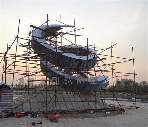 杨浦区大型玻璃钢雕塑服务介绍