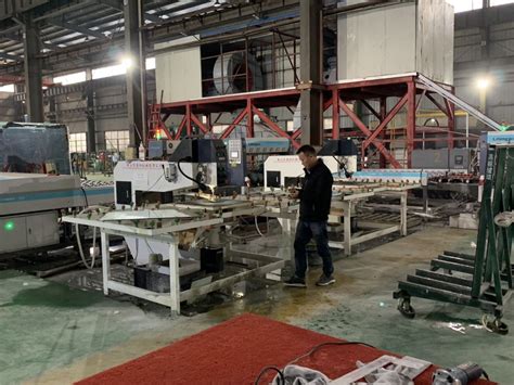 柳州玻璃钢造型厂