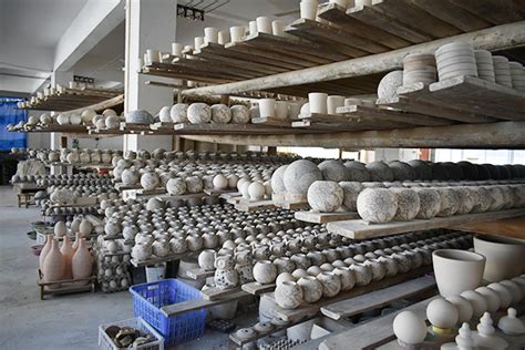 梅州陶瓷花盆工厂