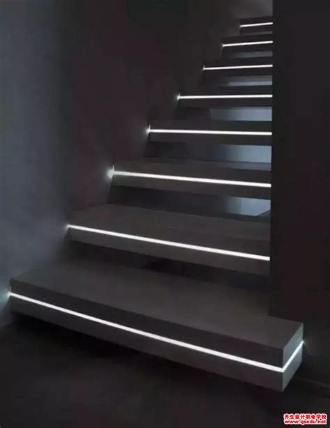 楼梯自动灯带怎么做