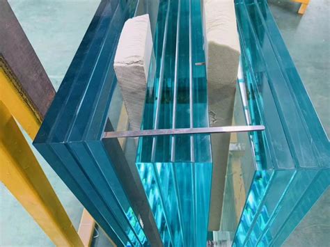 榆林夹胶钢化玻璃生产