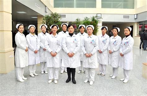 武汉市中心医院护士被开除