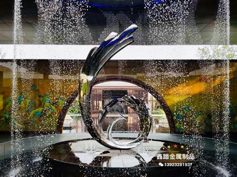 武汉镜面不锈钢喷泉雕塑