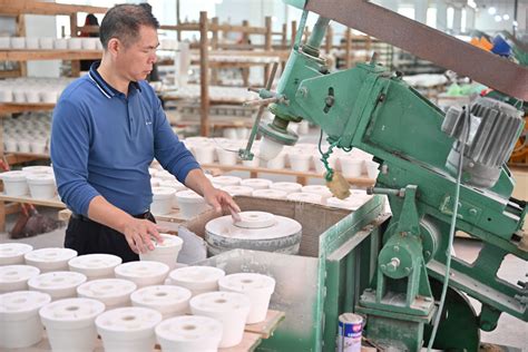 汕头陶瓷花盆工厂