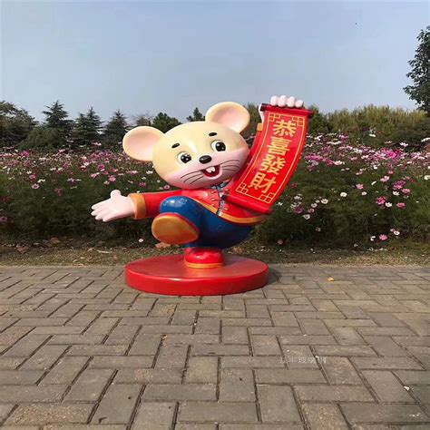 江苏卡通老鼠雕塑造型