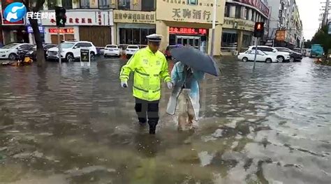河南商丘暴雨家中被淹