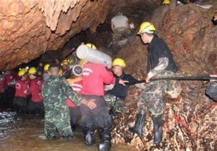 泰国溶洞救援事件经过