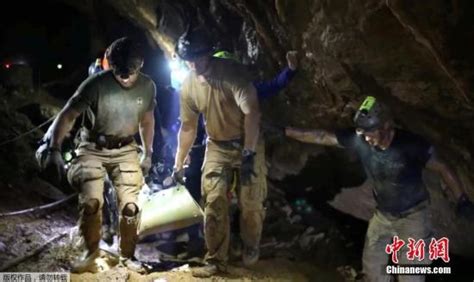 泰国睡美人洞穴救援事件
