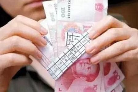 深圳女工月薪多少