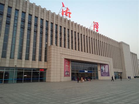 湘潭火车站附近的商场