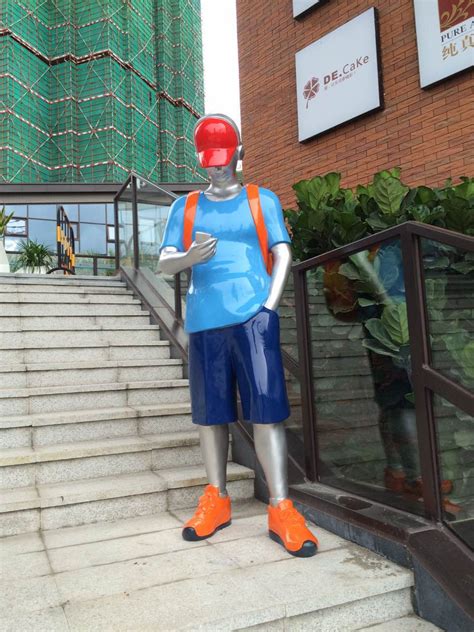 滁州卡通玻璃钢雕塑公司