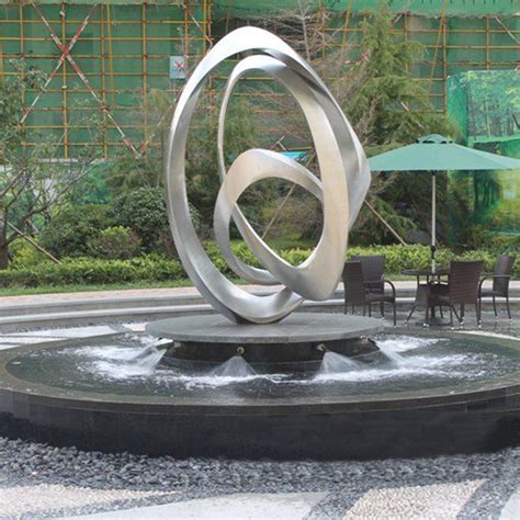 漳州圆雕型不锈钢雕塑生产