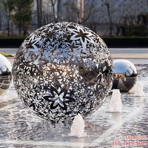 玻璃钢水景镂空球雕塑定做